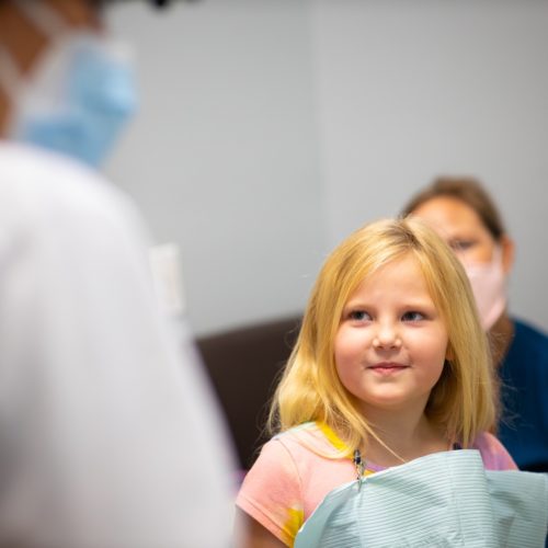 Patient Candids Beavers and Broomfield Dentistry 2020 Fayetteville Arkansas Dentist 3 500x500 - Children’s Dentistry | Beavers & Broomsfield in Fayetteville, AR