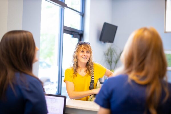 Patient Candids Beavers and Broomfield Dentistry 2020 Fayetteville Arkansas Dentist 34 600x400 - Professional Teeth Whitening: How to Brighten Your Smile