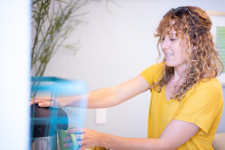 5 Things to Know About Sensitive Toothpaste