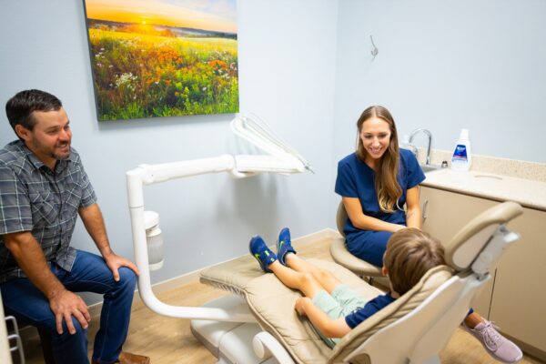 Staff Candids Beavers and Broomfield Dentistry 2020 Fayetteville Arkansas Dentist 152 600x400 - Why Dental Bonding May Be the Way to Fix Your Chipped Tooth