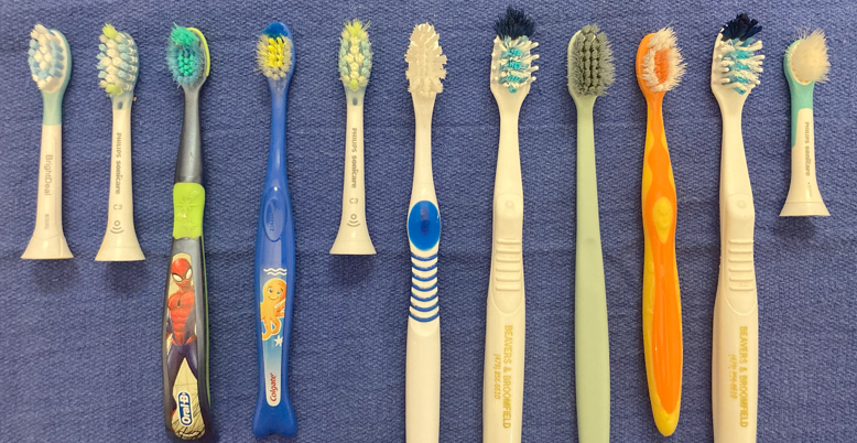 Top 5 Signs When You Know It's Time for a New Toothbrush